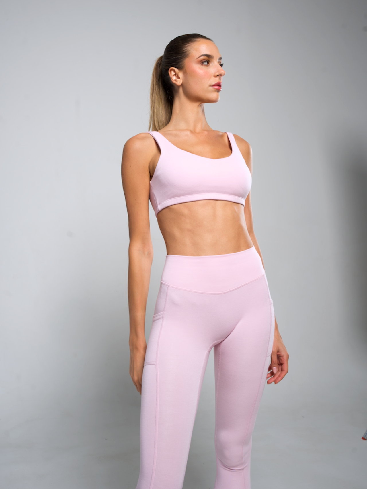 The Essential Legging in Peony